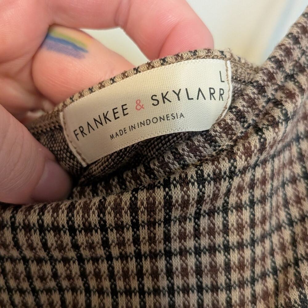 Frankee & Skylarr 90s Brown/Black Gingham Flare Dress With Spaghetti Straps - Picture 3 of 7